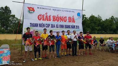 Giải bóng đá thanh niên Cup 30/4 năm 2019 xã Vinh Quang